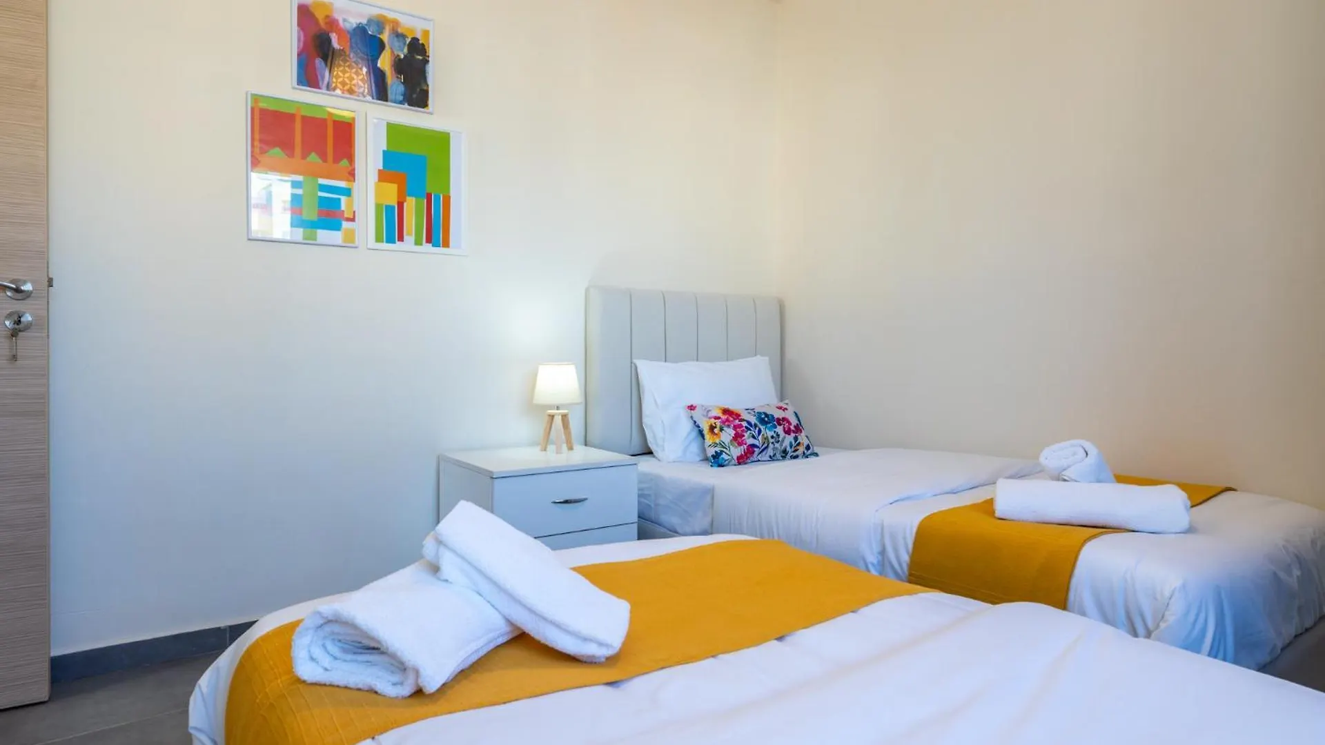 Sapphire'S 2-Bedroom Apartment In Larnaca