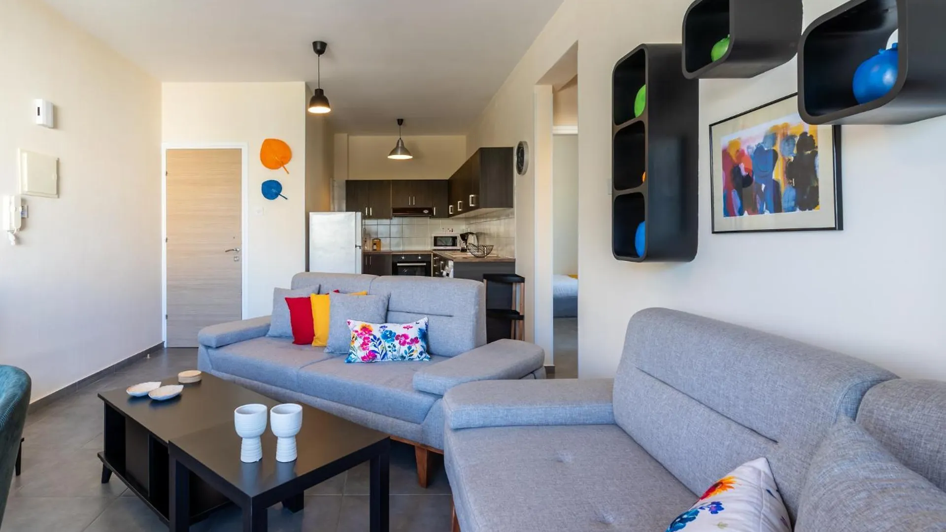 Sapphire'S 2-Bedroom Apartment In Larnaca Cyprus