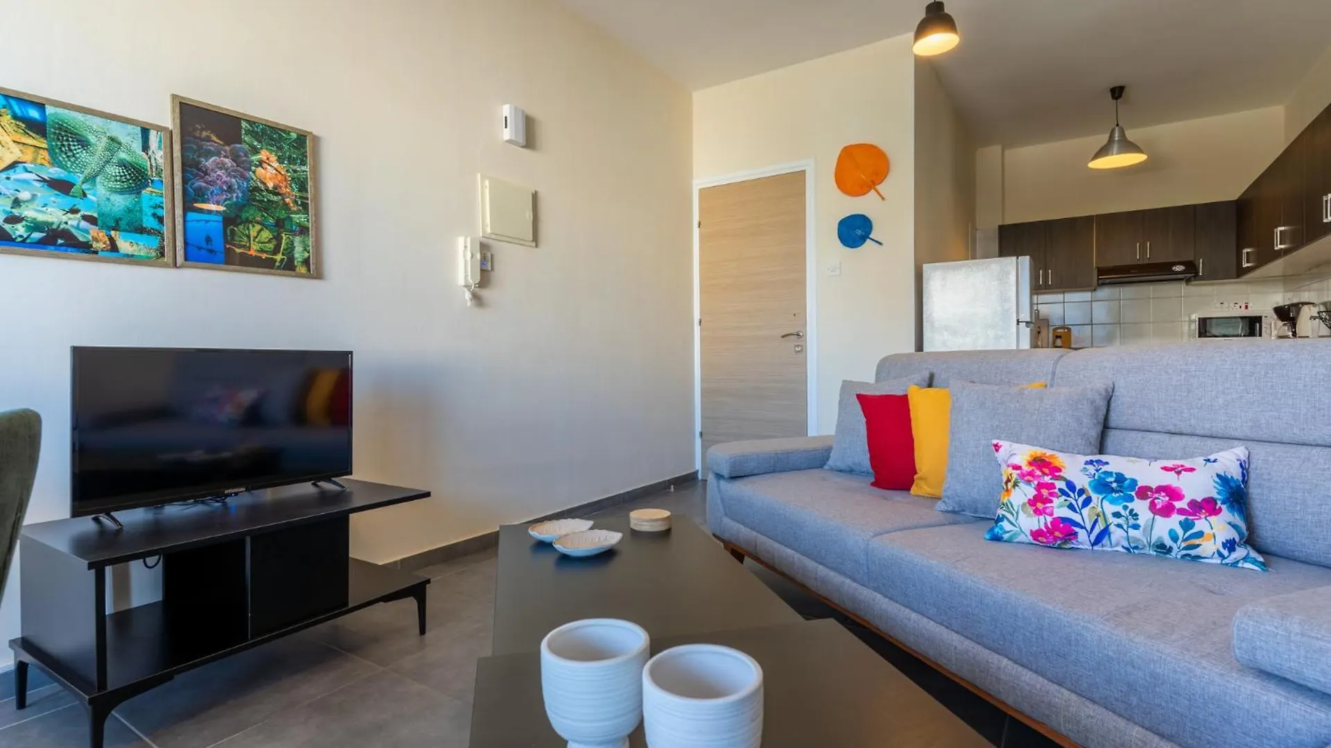 Sapphire'S 2-Bedroom Apartment In Larnaca